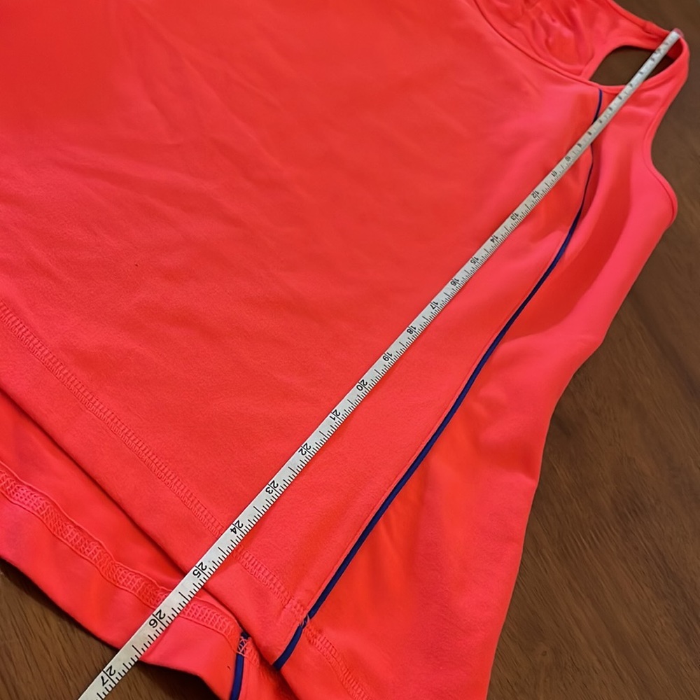 Under Armour HeatGear Racerback Tank - Picture 6 of 6